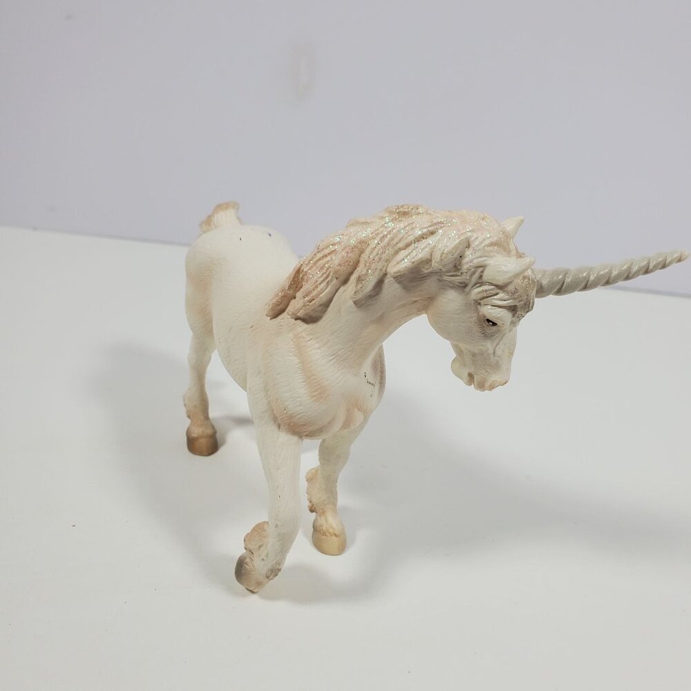 2004 Schleich White Unicorn Glitter Sparkle Mane And Tail Figurine 4 Inches - Picture 8 of 15